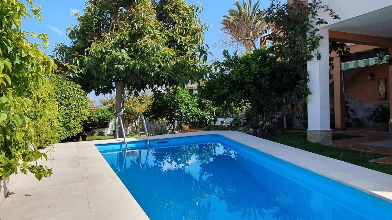Lovely Apartment Alhaurín de la Torre Екстериор снимка